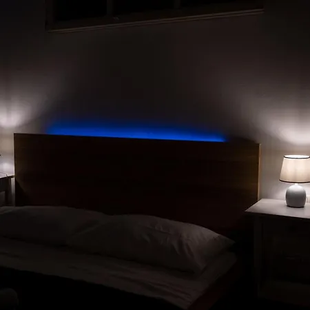 Appartement Tipica Cozy House + Parking!