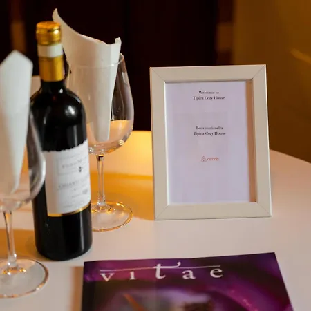 Appartement Tipica Cozy House + Parking!