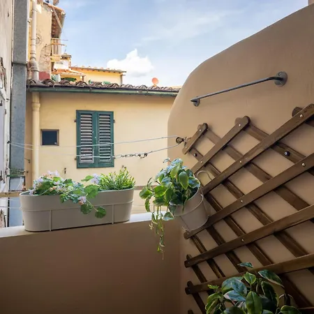 Tipica Cozy House + Parking! * Floransa